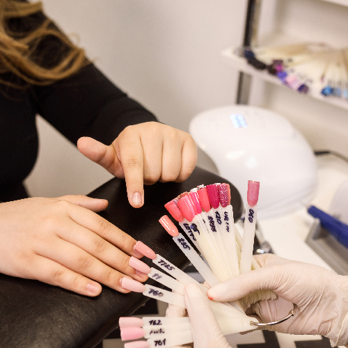 young-young-beauty-salon-garden-grove-ca-nails-92844